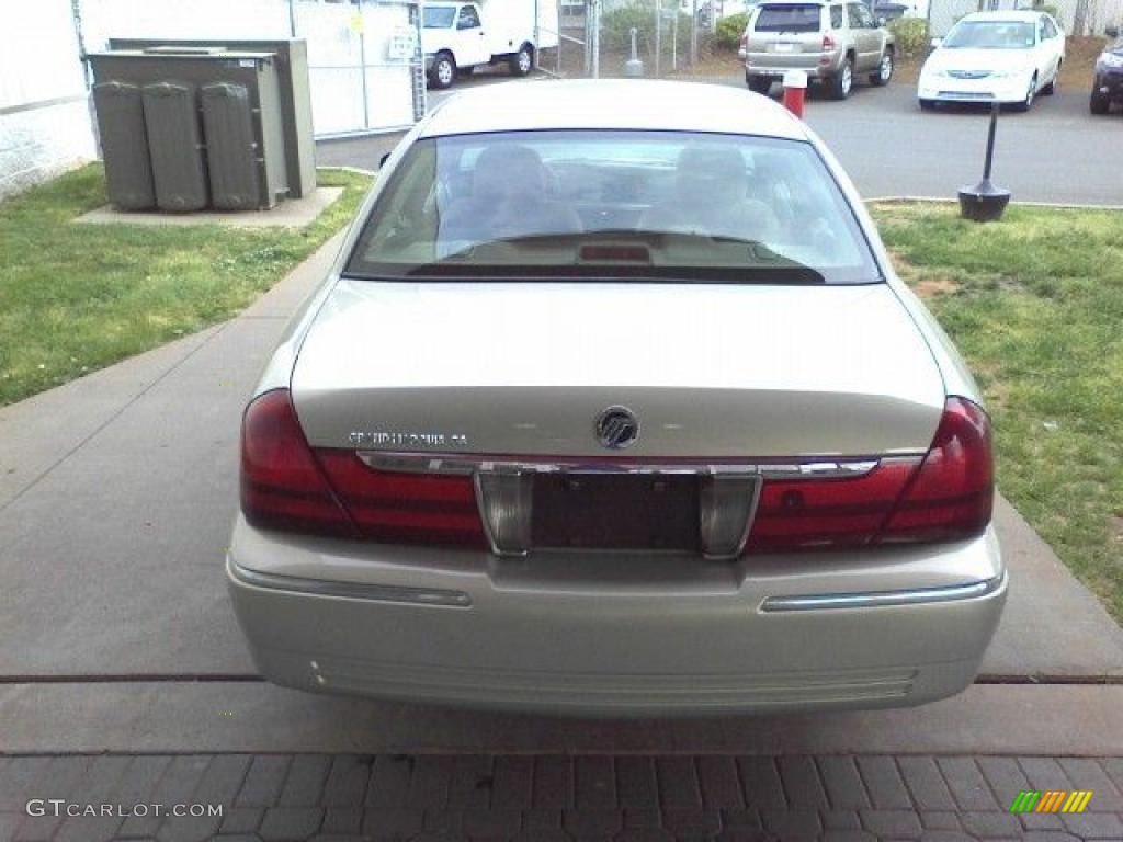 2004 Grand Marquis GS - Gold Ash Metallic / Medium Parchment photo #4