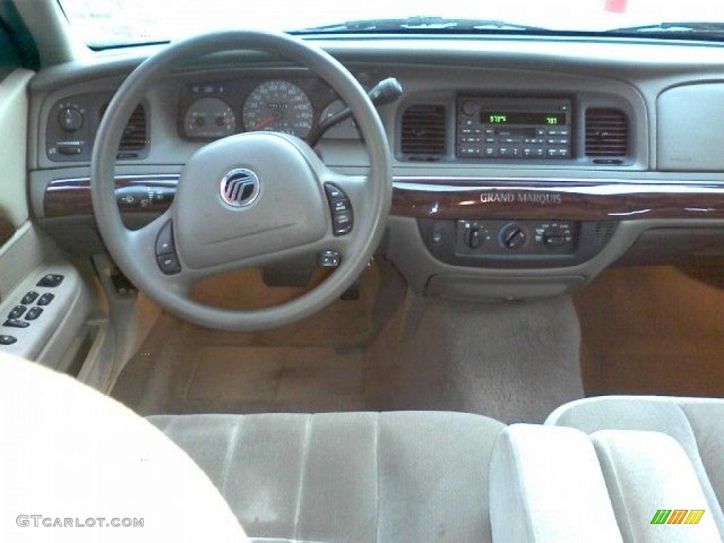 2004 Grand Marquis GS - Gold Ash Metallic / Medium Parchment photo #5
