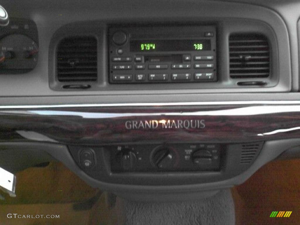 2004 Grand Marquis GS - Gold Ash Metallic / Medium Parchment photo #8