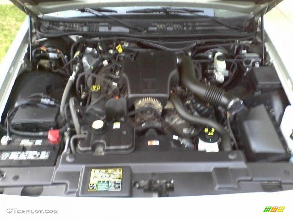 2004 Grand Marquis GS - Gold Ash Metallic / Medium Parchment photo #19