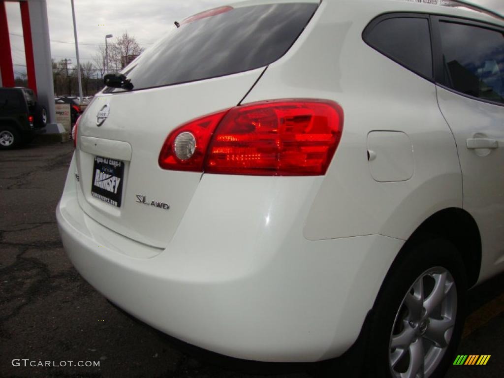 2008 Rogue SL AWD - Phantom White Pearl / Gray photo #21