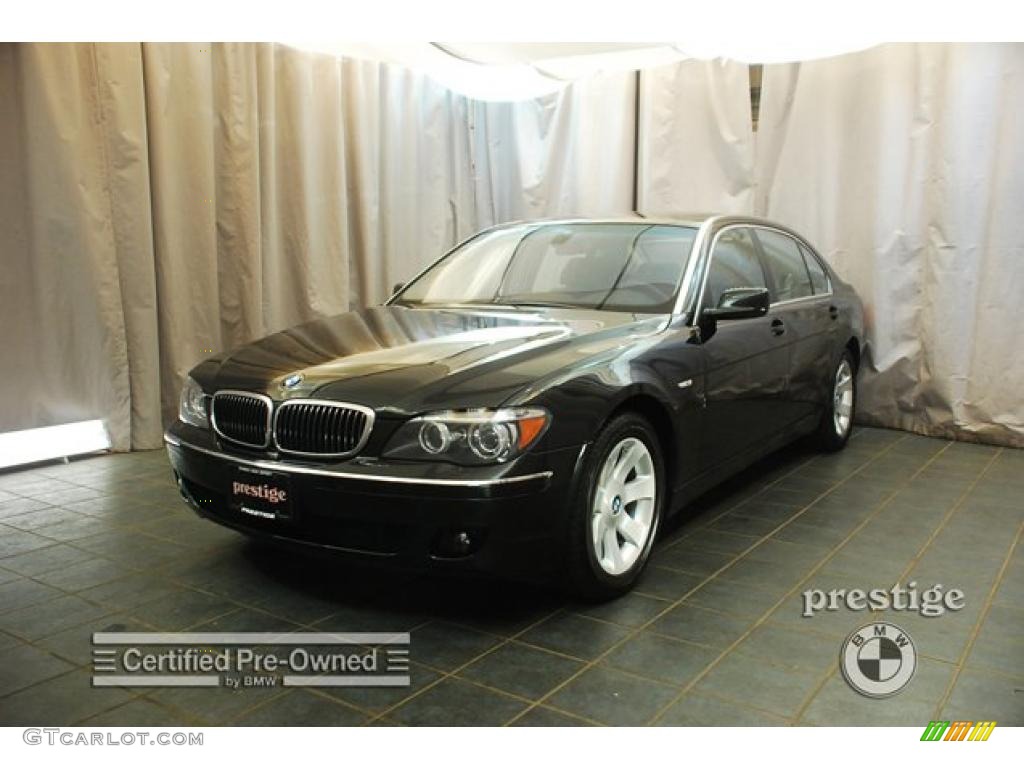 Jet Black BMW 7 Series