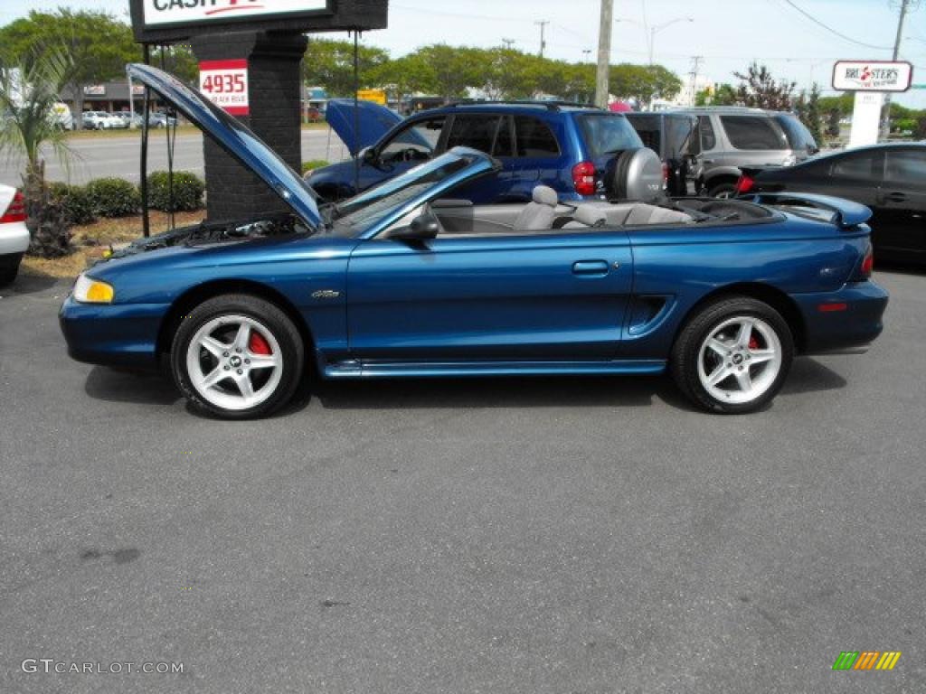1998 Mustang GT Convertible - Atlantic Blue Metallic / Medium Graphite photo #2