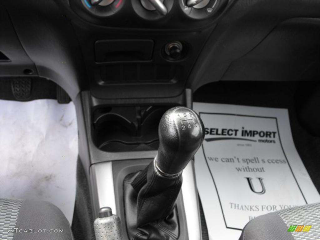 2004 RAV4  - Spectra Blue Mica / Dark Charcoal photo #15