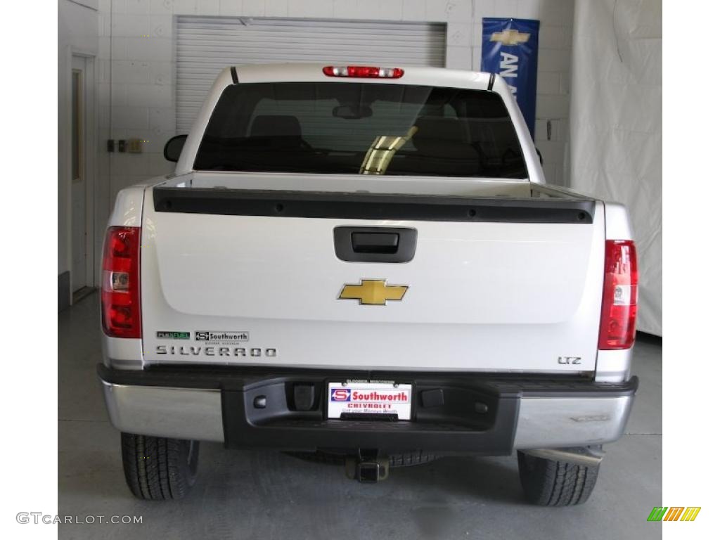 2010 Silverado 1500 LTZ Crew Cab 4x4 - Sheer Silver Metallic / Ebony photo #3