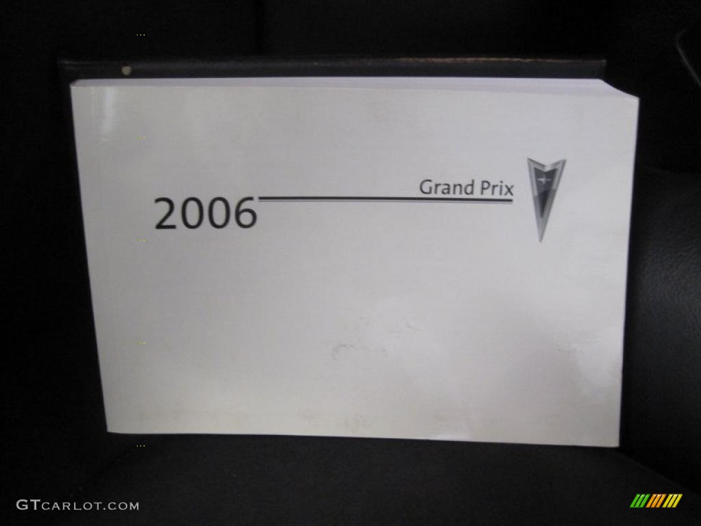 2006 Grand Prix GXP Sedan - Liquid Silver Metallic / Ebony photo #11