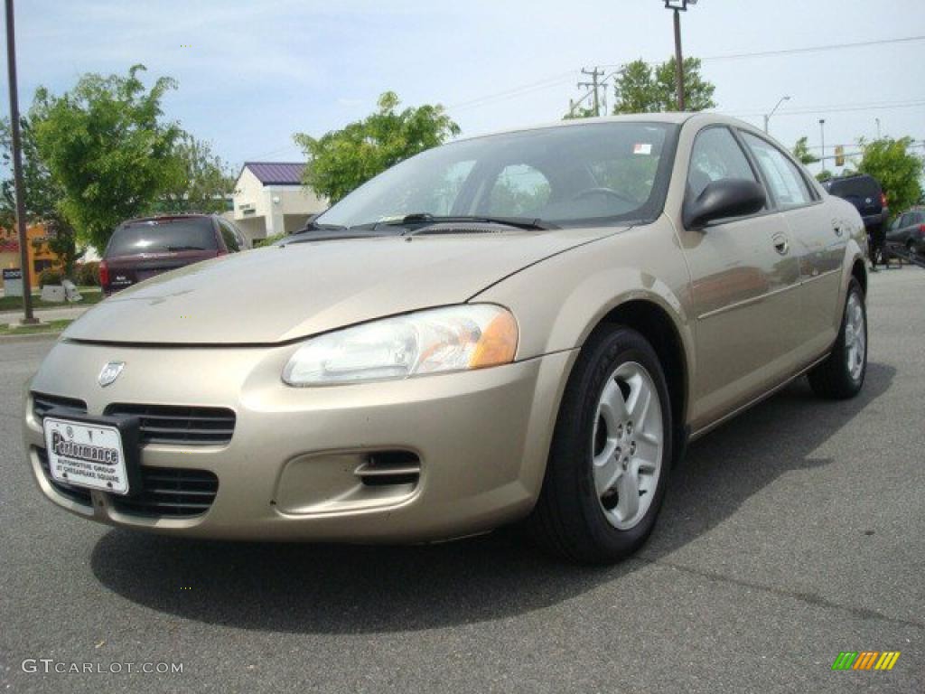 2003 Stratus SXT Sedan - Light Almond Pearl / Dark Slate Gray photo #1