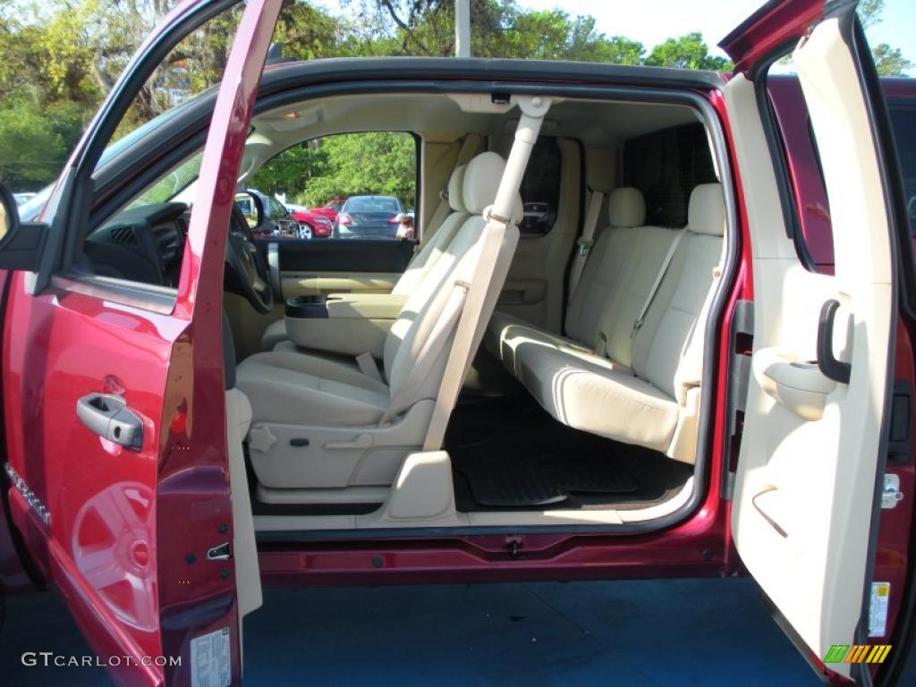 2008 Silverado 1500 LT Extended Cab - Deep Ruby Metallic / Light Cashmere/Ebony Accents photo #14