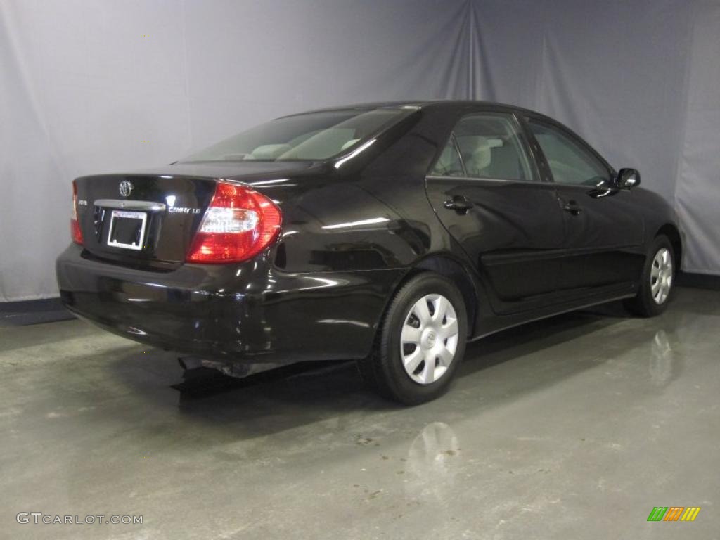 2004 Camry LE - Black / Stone photo #3