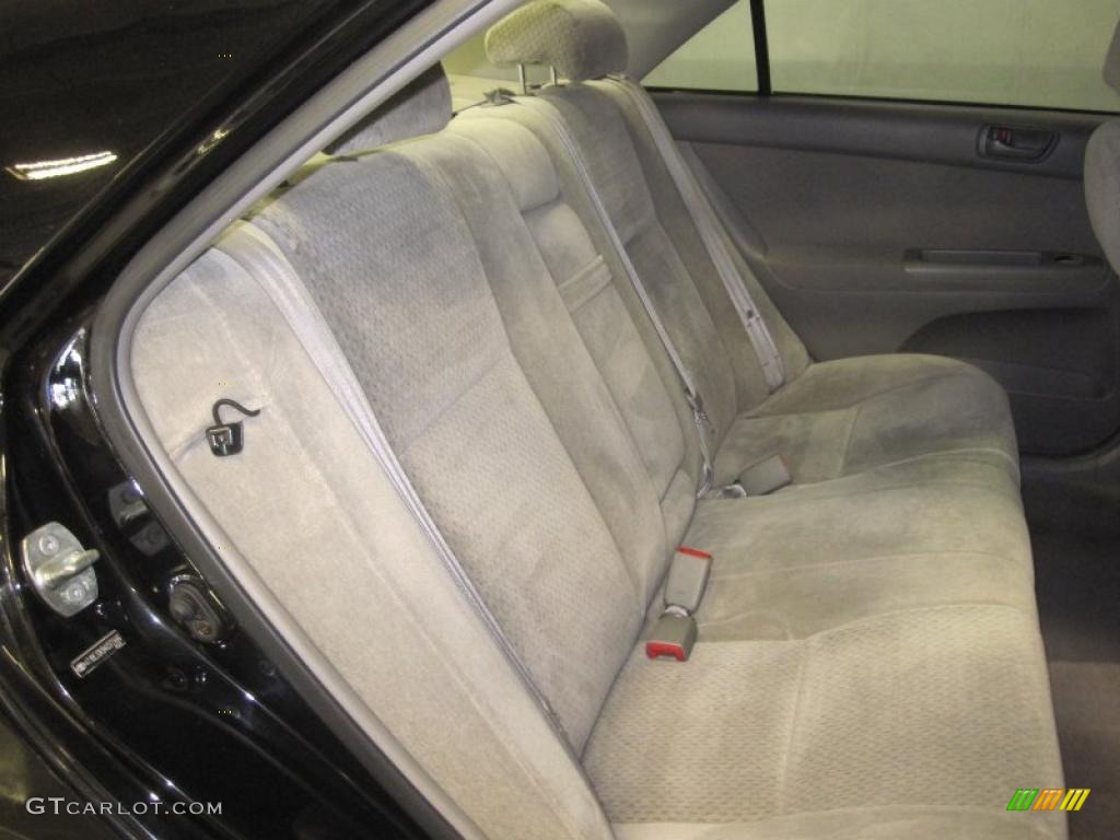 2004 Camry LE - Black / Stone photo #7