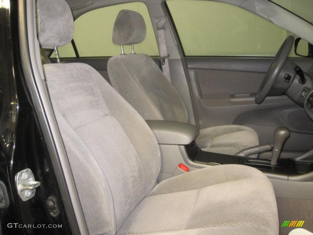 2004 Camry LE - Black / Stone photo #9