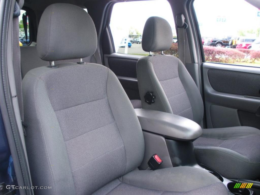 2002 Escape XLT V6 4WD - True Blue Metallic / Medium Graphite photo #17