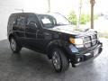 Black - Nitro R/T 4x4 Photo No. 3