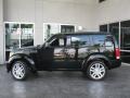 Black - Nitro R/T 4x4 Photo No. 5
