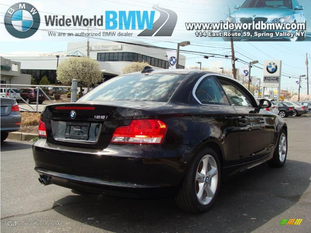 2009 1 Series 128i Coupe - Black Sapphire Metallic / Black photo #4