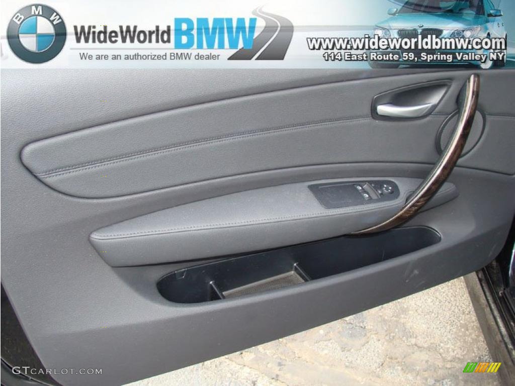 2009 1 Series 128i Coupe - Black Sapphire Metallic / Black photo #10