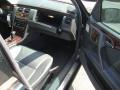 Black - E 320 Sedan Photo No. 17
