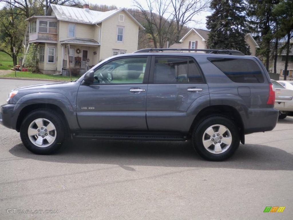 2006 4Runner SR5 4x4 - Galactic Gray Mica / Stone Gray photo #8