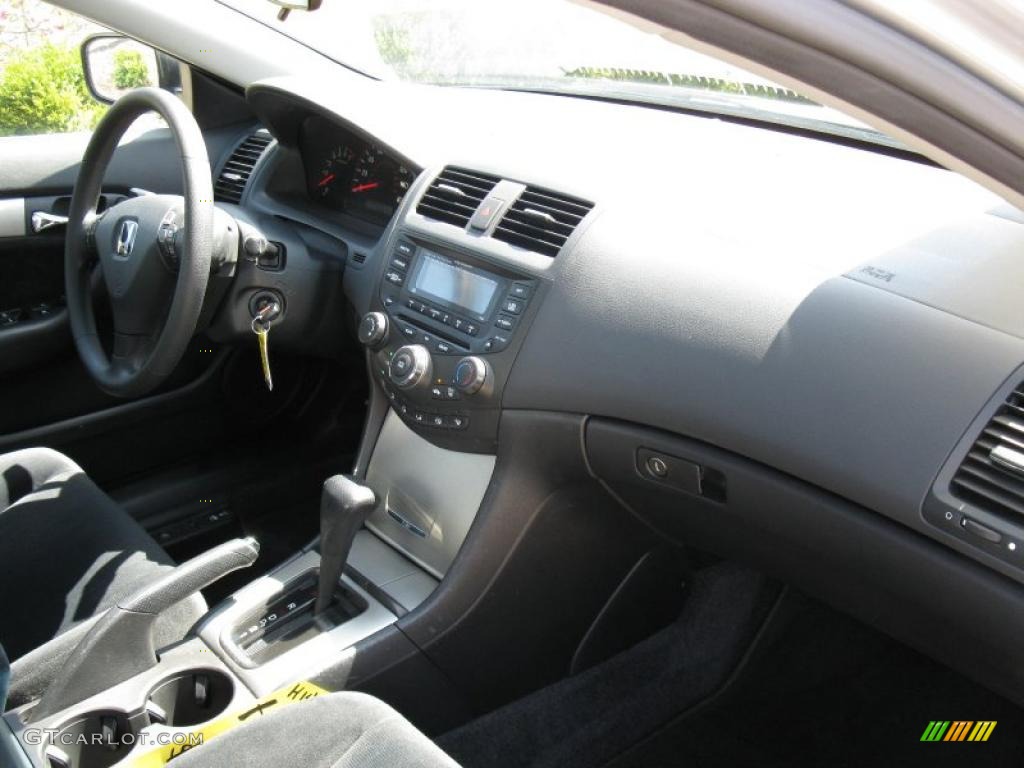 2003 Accord EX Coupe - Satin Silver Metallic / Black photo #24