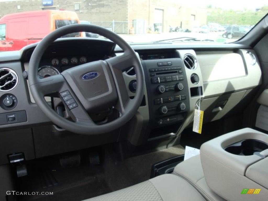 2010 F150 XLT SuperCrew 4x4 - Royal Red Metallic / Medium Stone photo #13