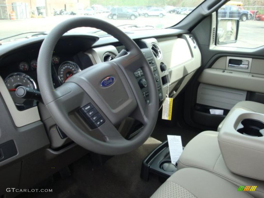 2010 F150 XLT SuperCrew 4x4 - Royal Red Metallic / Medium Stone photo #17