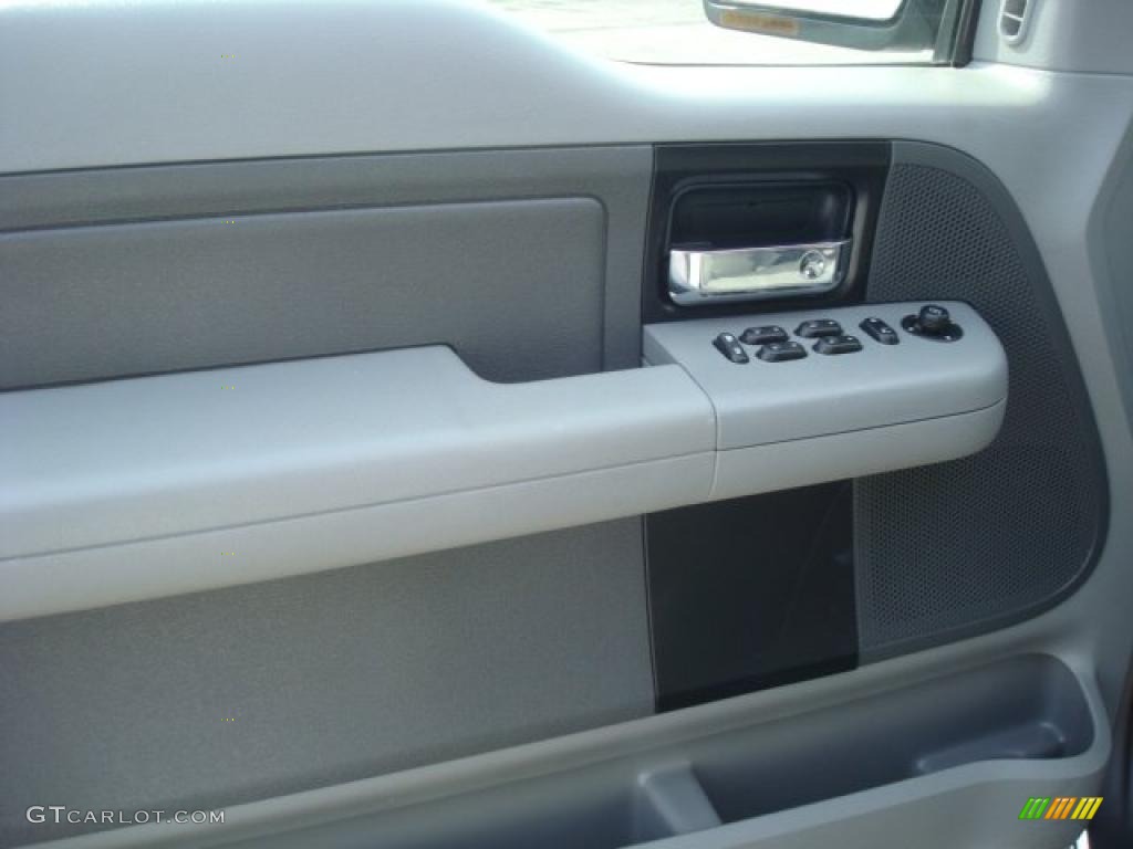 2006 F150 XLT SuperCab 4x4 - Smokestone Metallic / Medium/Dark Flint photo #15