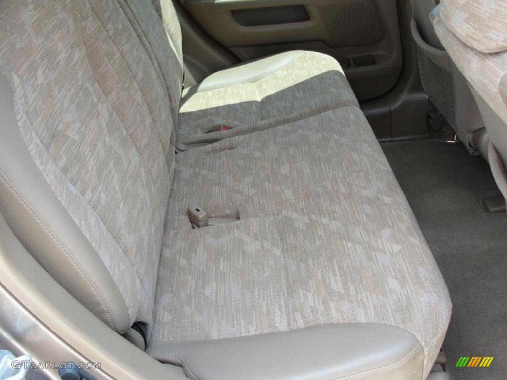 2004 CR-V LX - Mojave Mist Metallic / Saddle photo #31