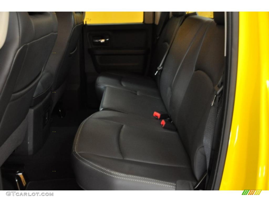 2009 Ram 1500 Sport Quad Cab 4x4 - Detonator Yellow / Dark Slate Gray photo #14