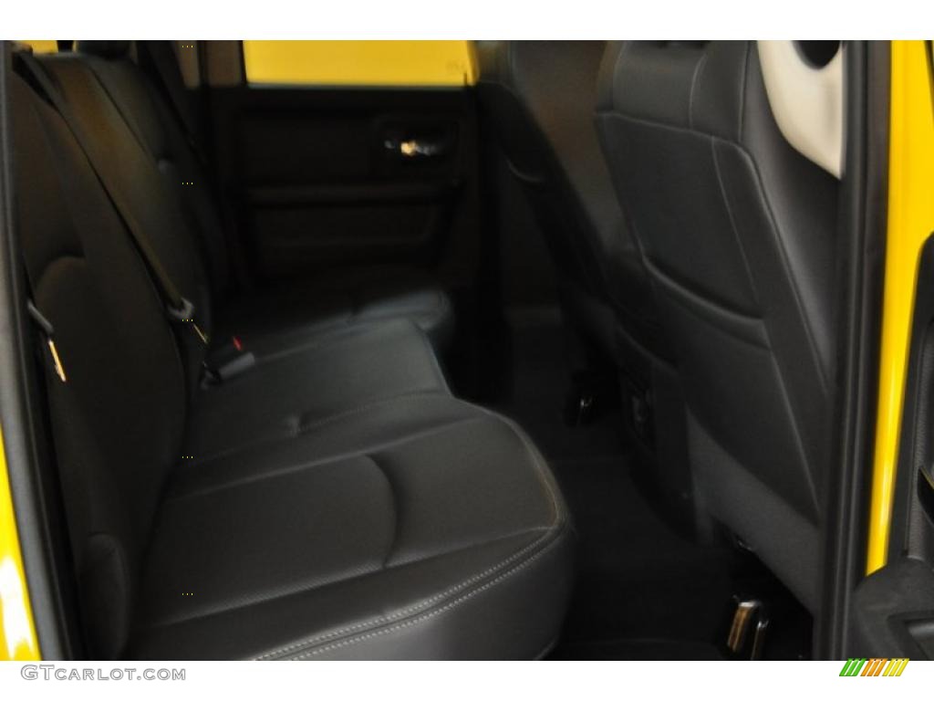 2009 Ram 1500 Sport Quad Cab 4x4 - Detonator Yellow / Dark Slate Gray photo #16