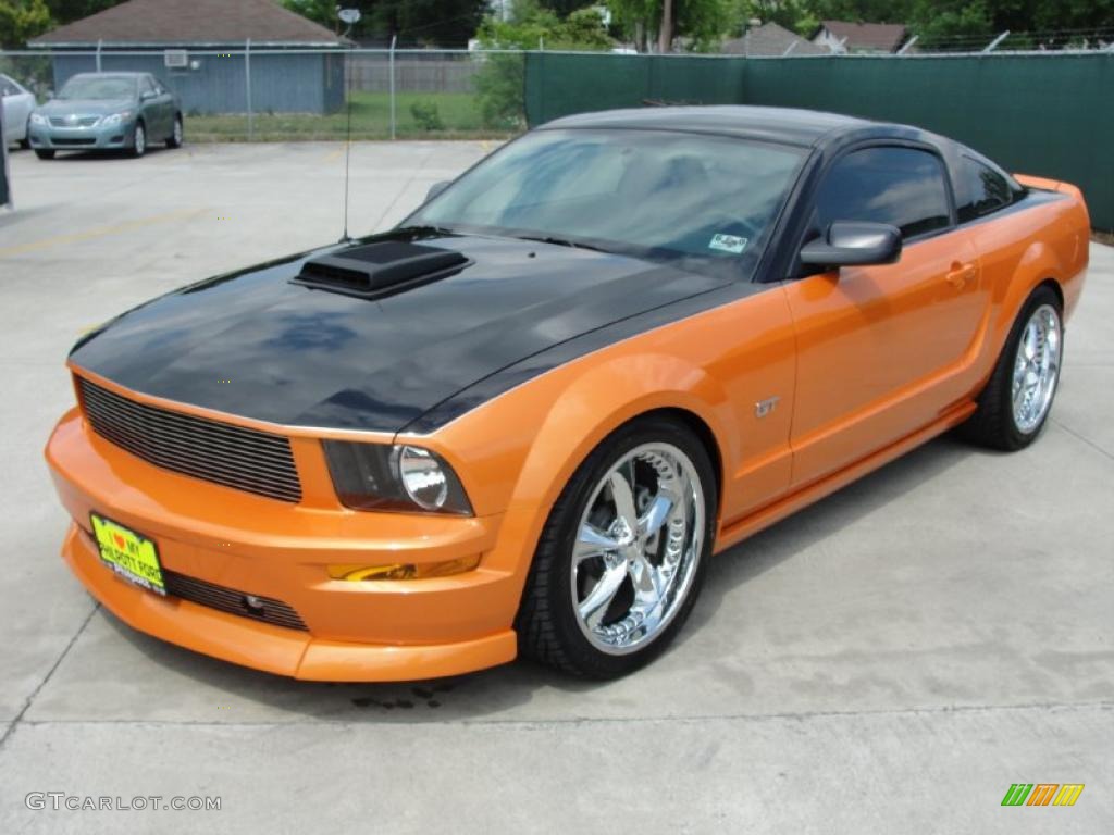 2007 Mustang GT Premium Coupe - Grabber Orange / Light Graphite photo #7