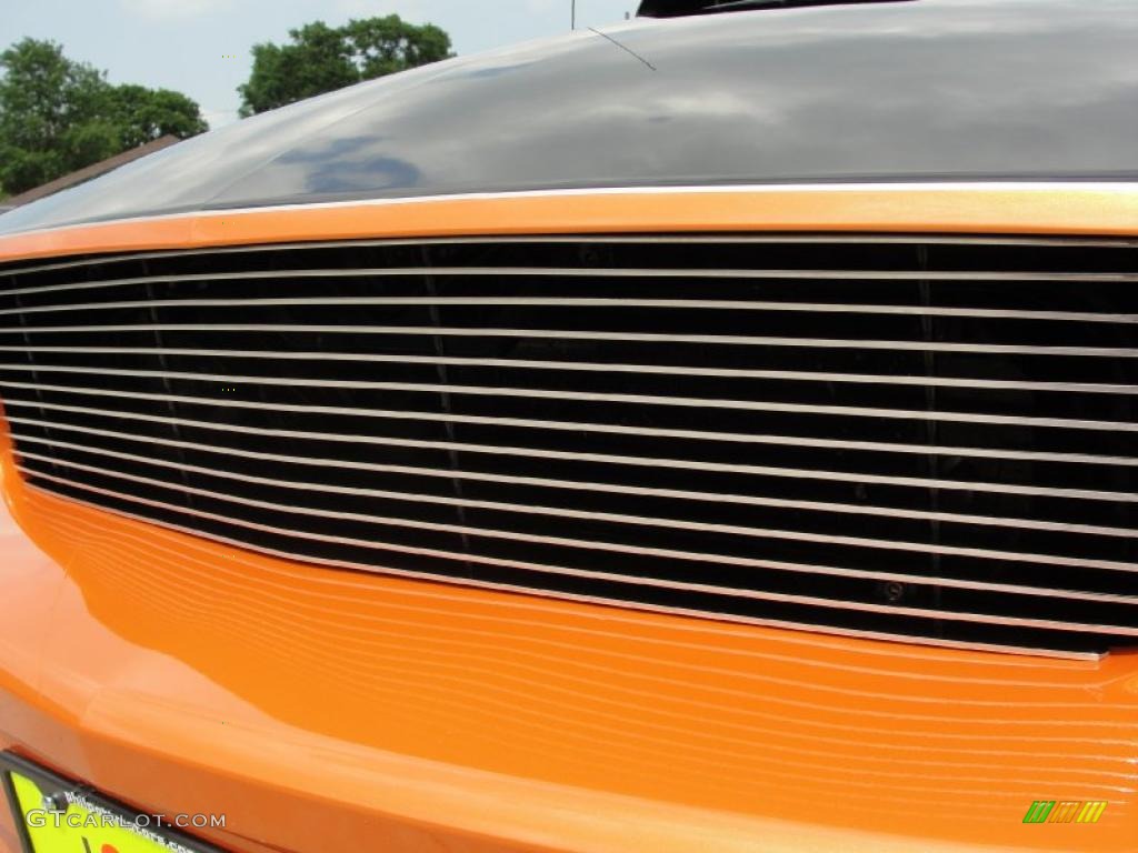 2007 Mustang GT Premium Coupe - Grabber Orange / Light Graphite photo #12