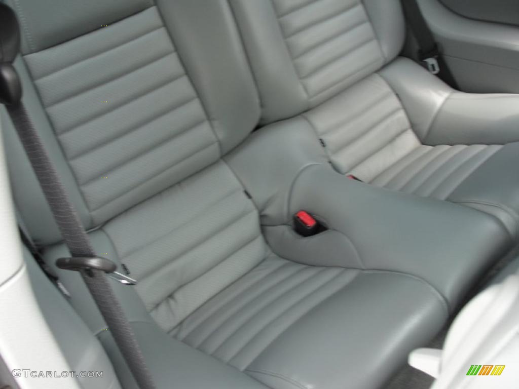 2007 Mustang GT Premium Coupe - Grabber Orange / Light Graphite photo #31