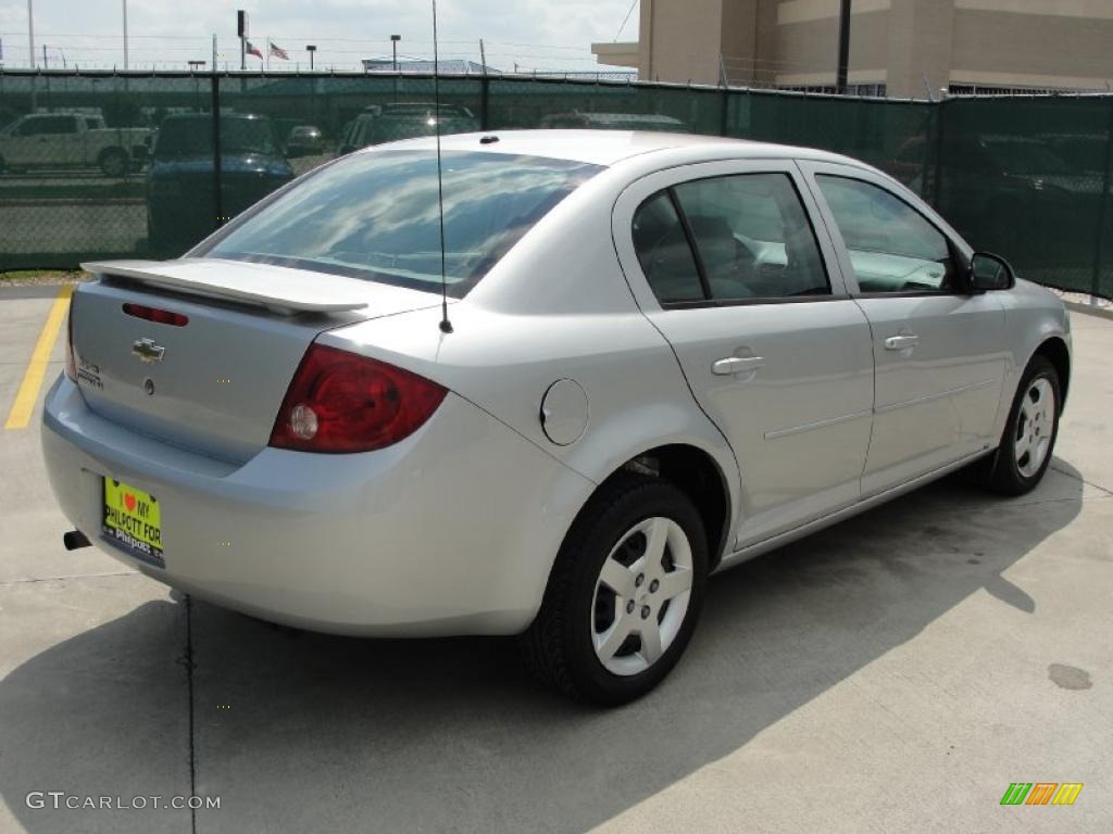 2007 Cobalt LT Sedan - Ultra Silver Metallic / Gray photo #3