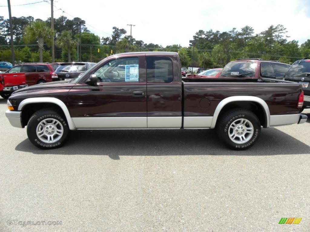 2004 Dakota SLT Club Cab - Deep Molten Red Pearl / Dark Slate Gray photo #2