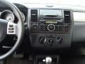Brillant Silver - Versa 1.8 S Hatchback Photo No. 18