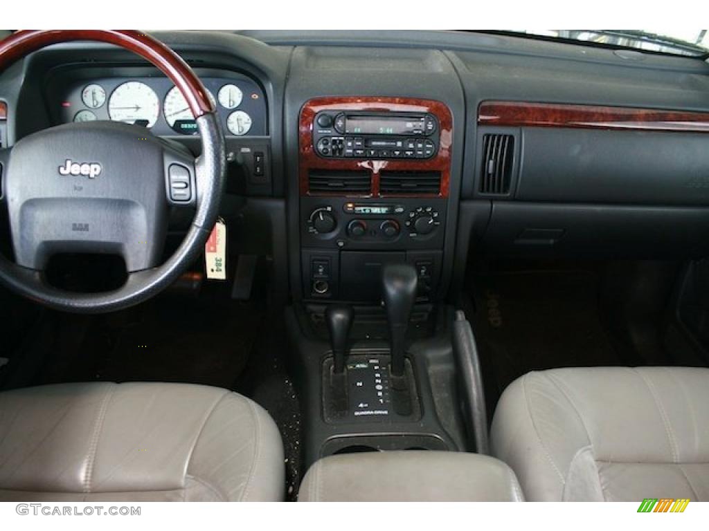 2002 Grand Cherokee Overland 4x4 - Inferno Red Tinted Pearlcoat / Dark Slate Gray/Light Slate Gray photo #6