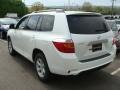 Blizzard White Pearl - Highlander 4WD Photo No. 4