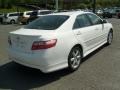 2009 Super White Toyota Camry SE  photo #7