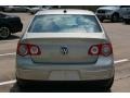 2010 White Gold Metallic Volkswagen Passat Komfort Sedan  photo #13