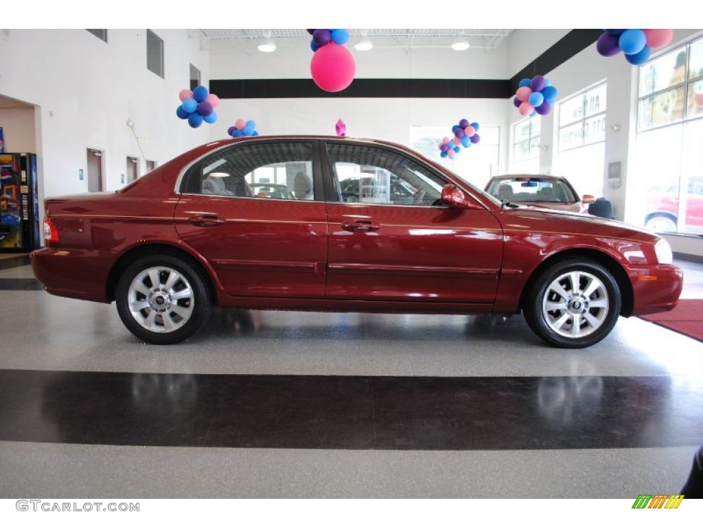 2005 Optima LX V6 - Radiant Red / Gray photo #9