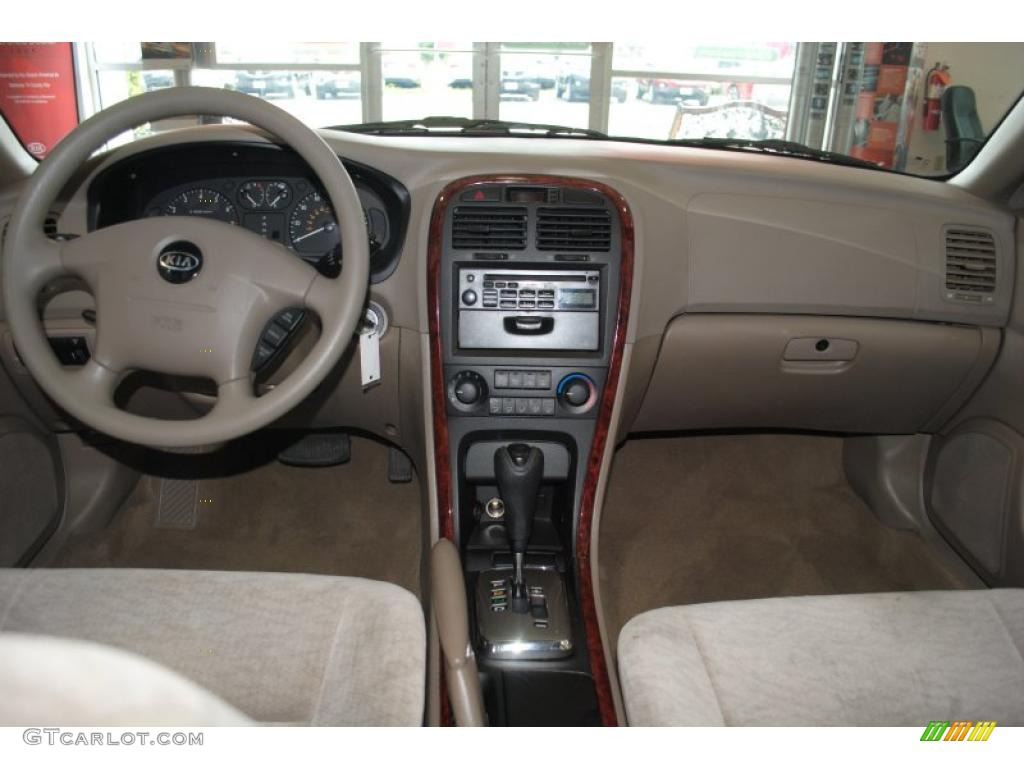 2005 Optima LX V6 - Radiant Red / Gray photo #13