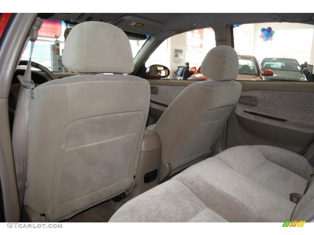 2005 Optima LX V6 - Radiant Red / Gray photo #17