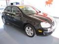 Black - Jetta SE Sedan Photo No. 1