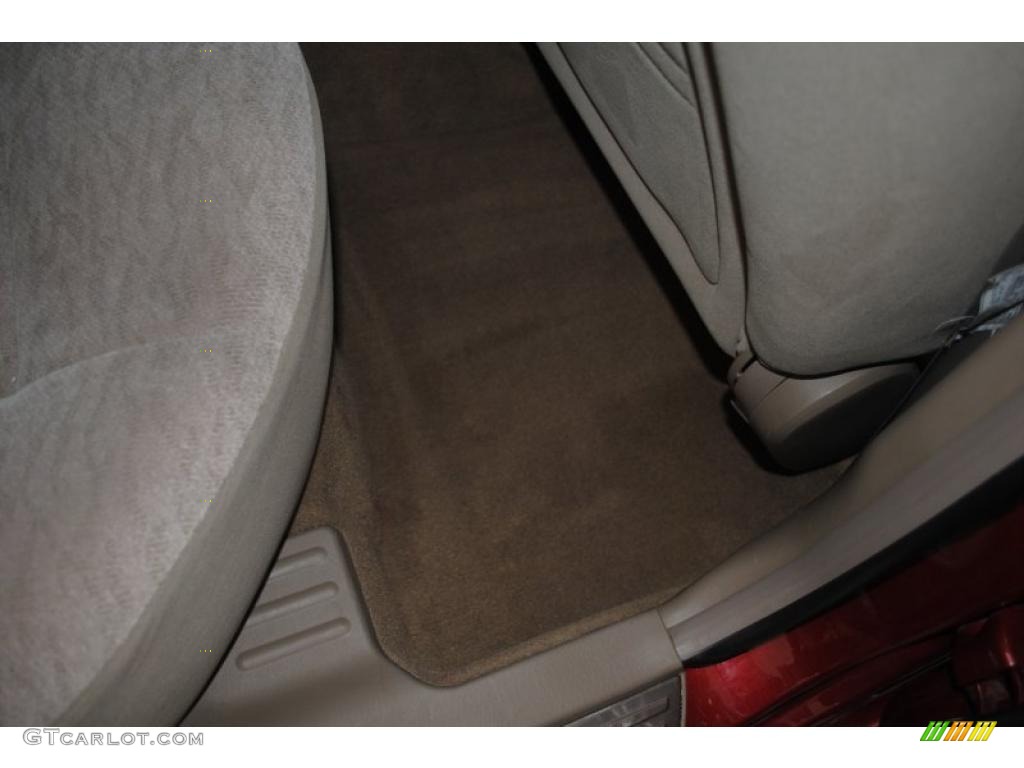 2005 Optima LX V6 - Radiant Red / Gray photo #49
