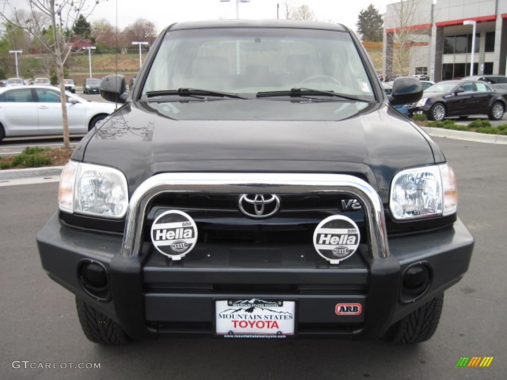 2005 Tundra Limited Double Cab 4x4 - Black / Taupe photo #6