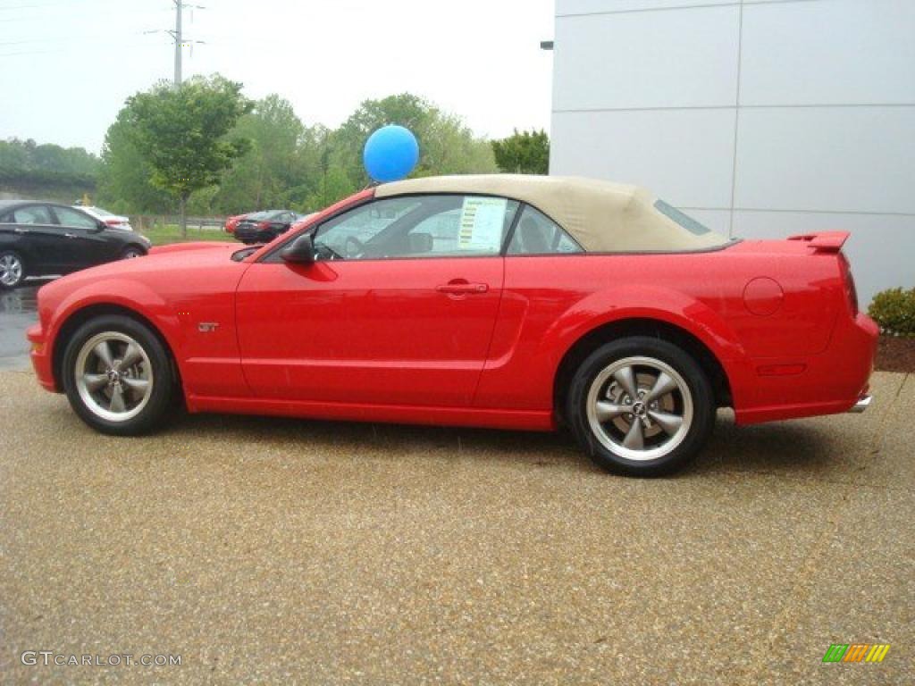 2006 Mustang GT Premium Convertible - Torch Red / Light Parchment photo #3