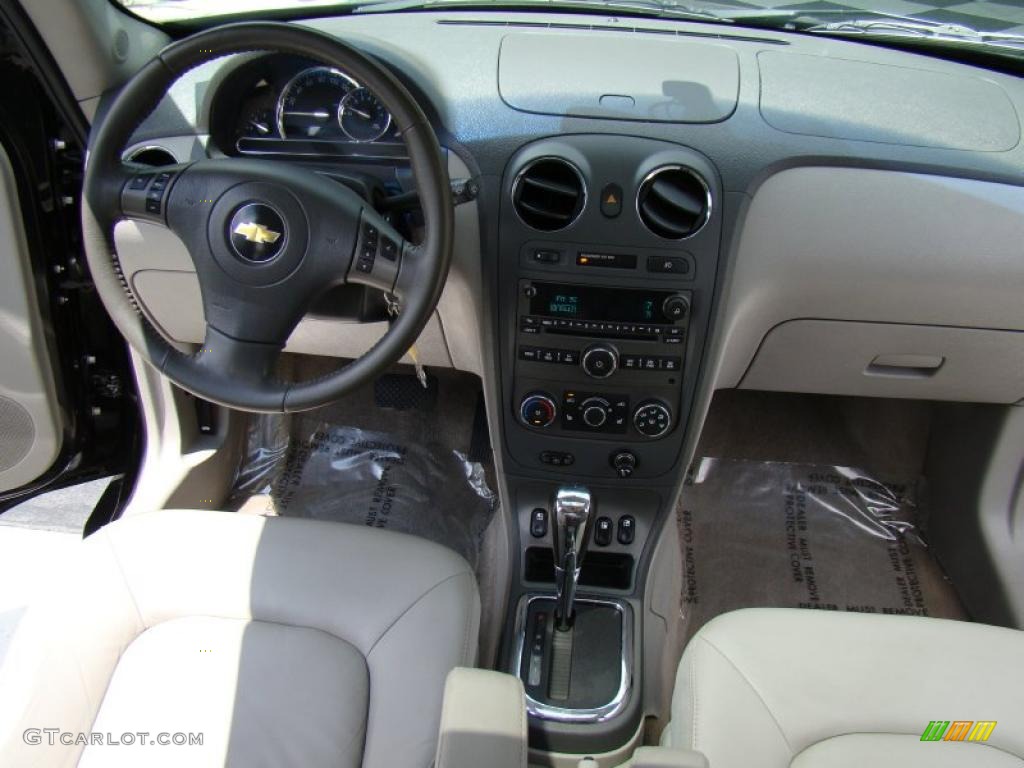 2006 HHR LT - Black / Gray photo #19