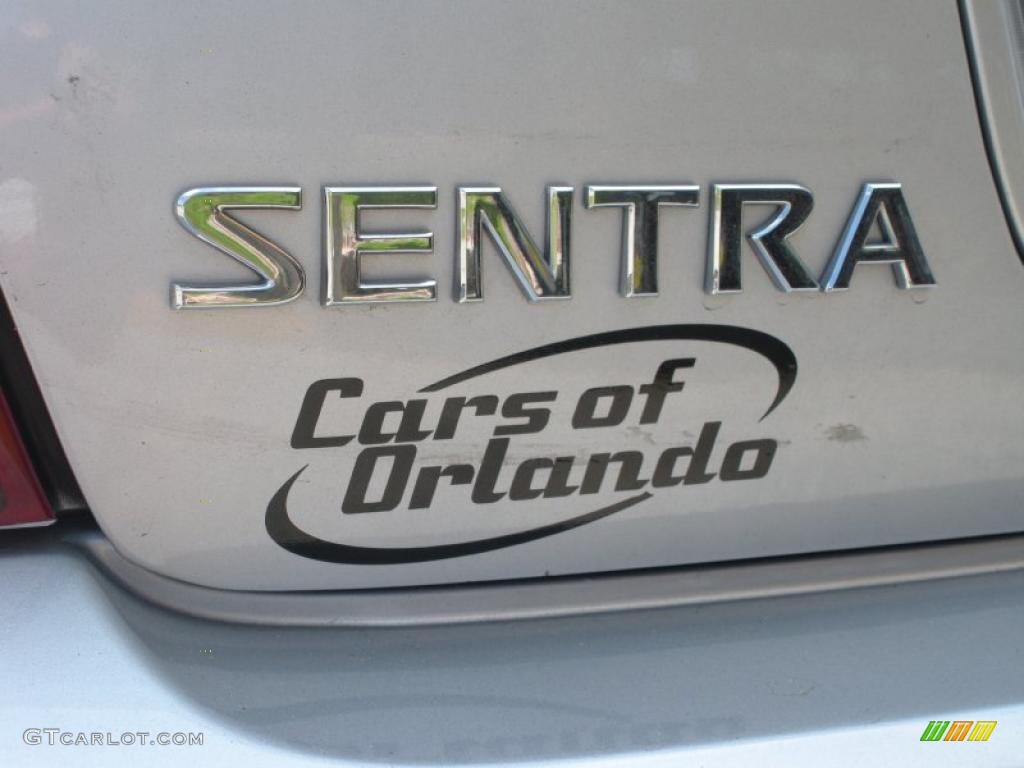 2006 Sentra 1.8 S Special Edition - Brilliant Aluminum Metallic / Charcoal photo #9