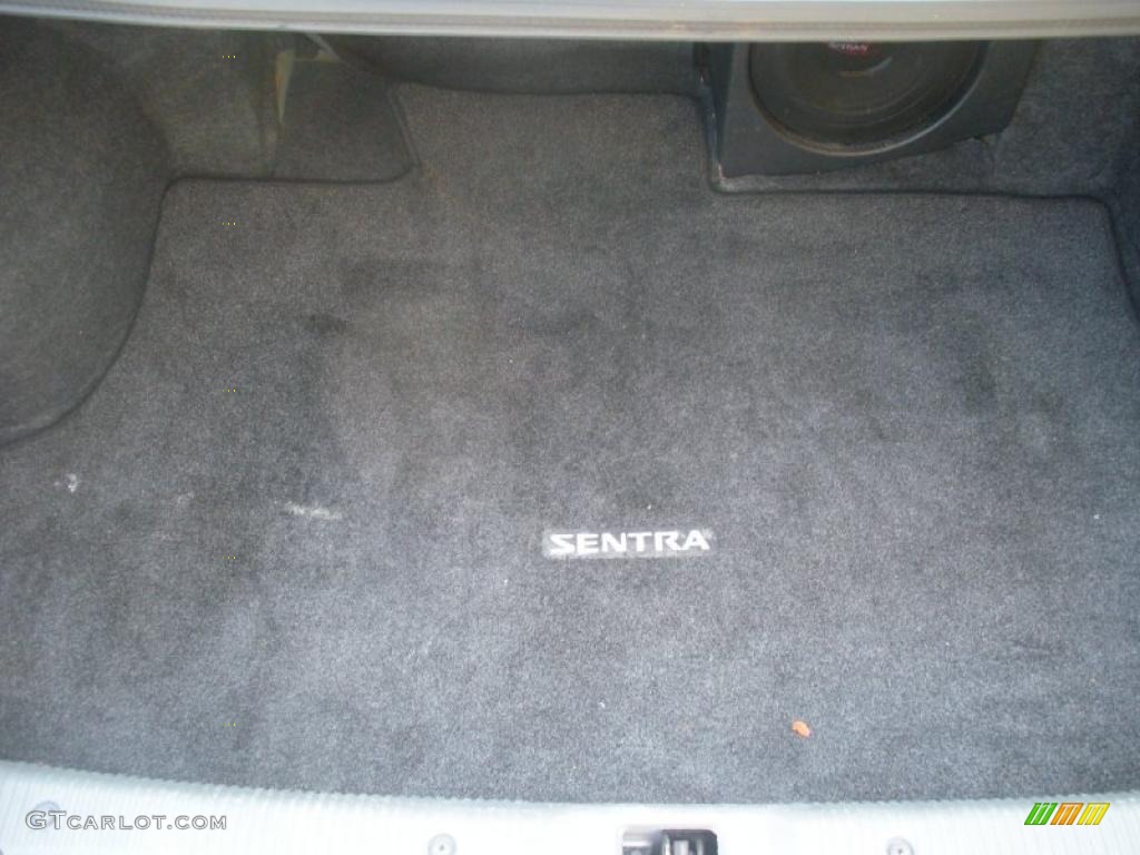 2006 Sentra 1.8 S Special Edition - Brilliant Aluminum Metallic / Charcoal photo #23