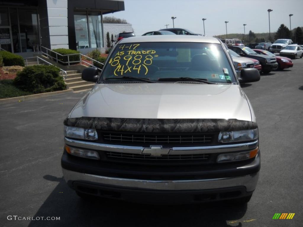 2000 Silverado 1500 Regular Cab 4x4 - Light Pewter Metallic / Graphite photo #2